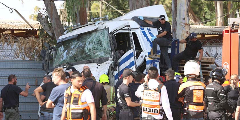 Наезд на развязке Глилот: хозяин грузовика заявил, что водитель отклонился от маршрута