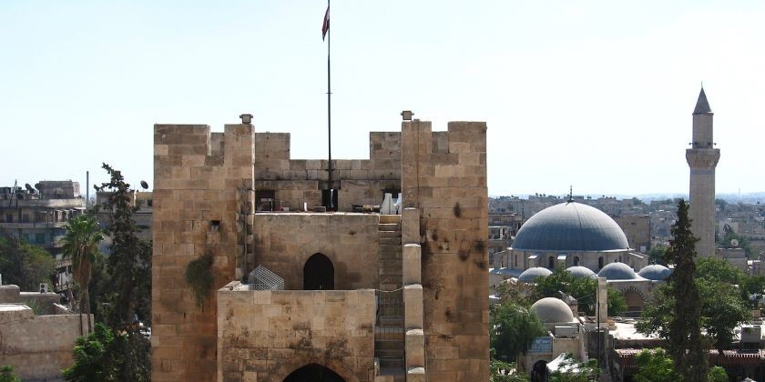 Новая власть в Сирии: назначен премьер-министр-технократ переходного правительства