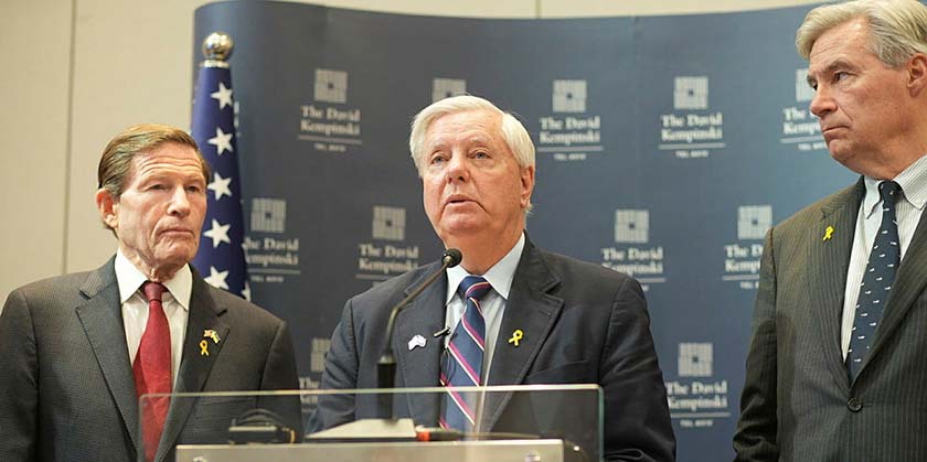 В Тель-Авиве сенаторы-демократы осудили план Трампа по Газе