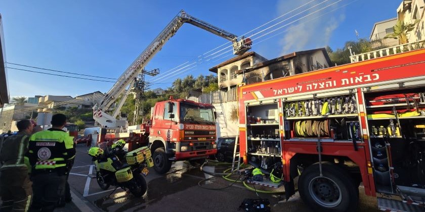 17 человек пострадали при пожаре в жилом доме в Тверии