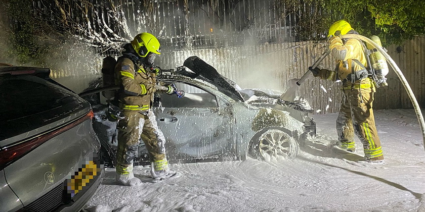 Взрыв машины в Кфар-Сабе: есть погибший