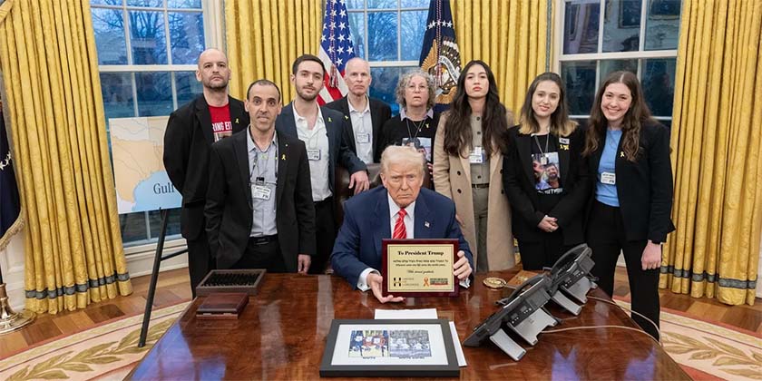 Освобожденные заложники встретились с президентом Трампом в Белом доме