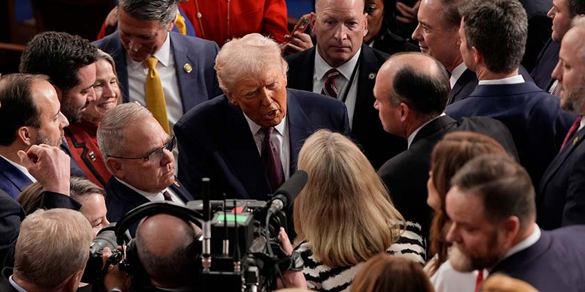 «День освобождения» в США: Трамп ввел пошлины, которые могут изменить облик мировой экономики