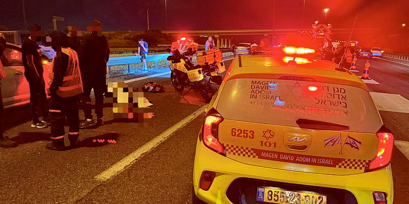 Машина насмерть сбила дорожного рабочего на шоссе номер 6