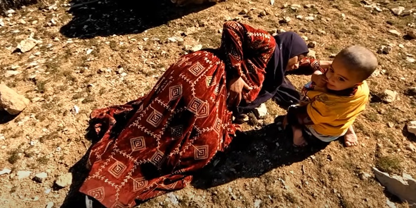 Ролик с женщиной в Газе, рожающей среди бомбежек, оказался фейком