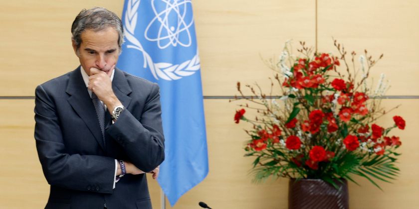 Инспекторы МАГАТЭ вернулись в Иран, но на ядерные объекты их не пускают