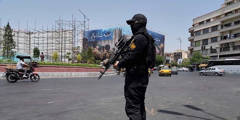 Шпиономания: в Иране за время войны арестовали более 21 тысячи человек