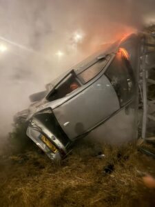 горящая машина