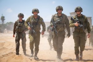 Эяль Замир в Хан-Юнисе