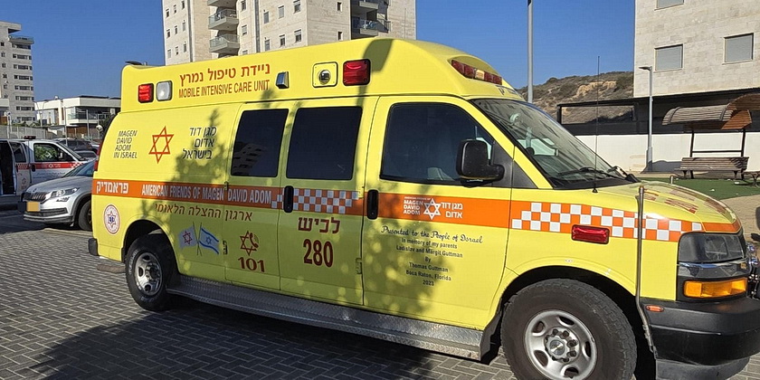 Восьмилетняя девочка выпала из окна и разбилась насмерть