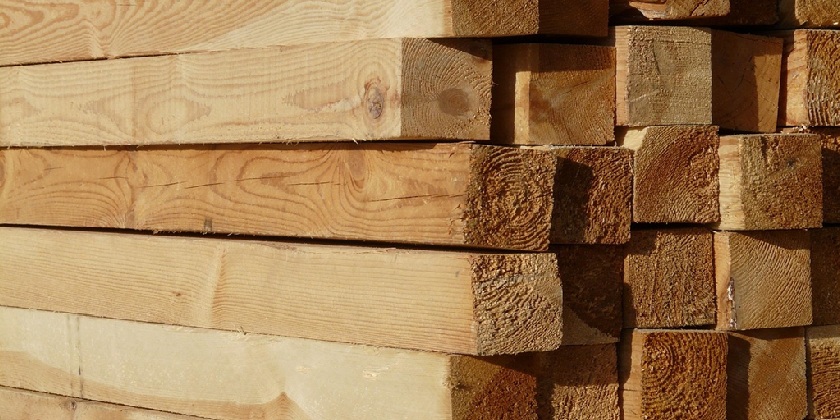 Трамп вводит новые тарифы на древесину и мебель: рынок США ждет рост цен