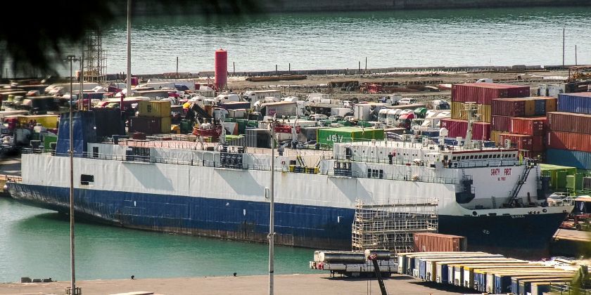 Работники портов в Италии угрожают Израилю блокировкой грузоперевозок, если новая флотилия не дойдет до Газы