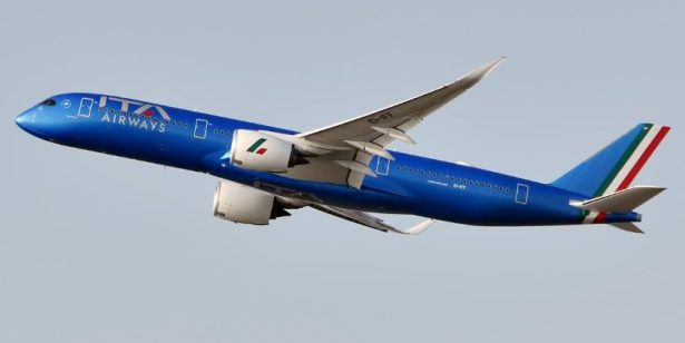 Еще одна итальянская авиакомпания возвращается в Израиль