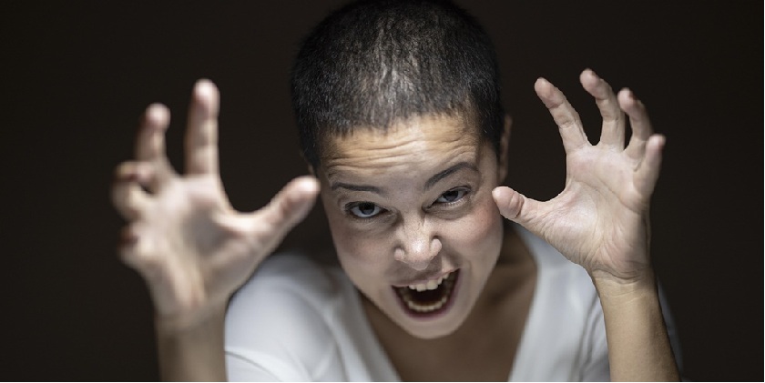 «ИИ-психоз»: врачи предупреждают о новом феномене, связанном с чат-ботами