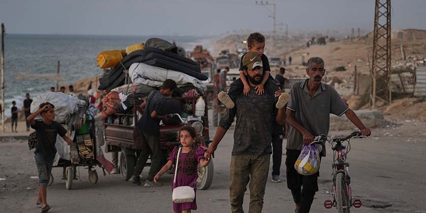 Число палестинцев, покинувших Газу, приближается к миллиону