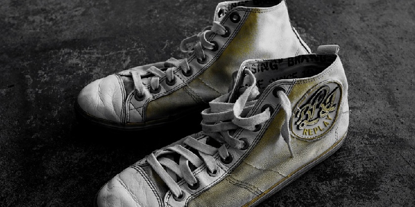 Индийские ученые получили Шнобелевскую премию за исследование вонючих кроссовок