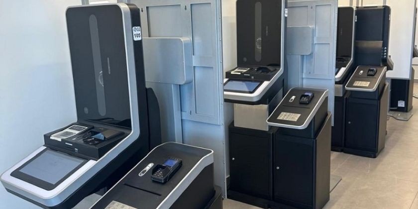 Теперь заказать биометрический паспорт можно в автоматах самообслуживания