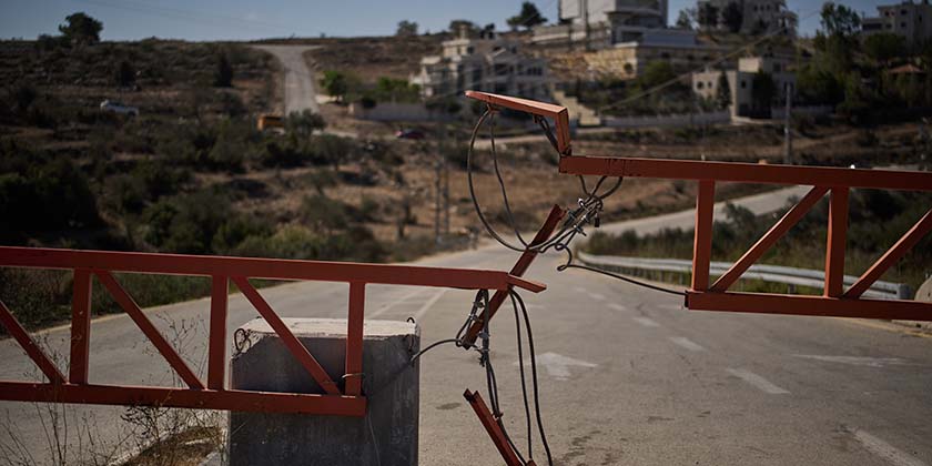 Палестинцы: Израиль установил почти тысячу новых КПП на Западном берегу