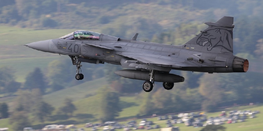 Украина может получить до 150 современных шведских истребителей Gripen