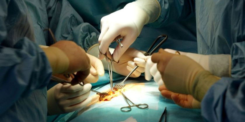 В Израиле вырос спрос на операции по уменьшению груди среди мужчин