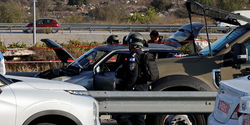 ЦАХАЛ: в машине террористов обнаружили взрывчатку