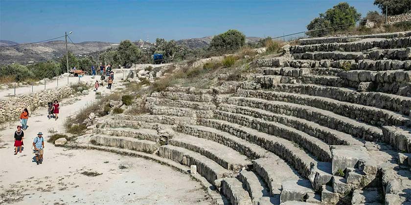 Израиль планирует изъять сотни акров палестинской земли для археологического проекта на Западном берегу