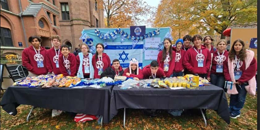 Израильские школьники заняли призовые места на мировом турнире дебатов в Йеле