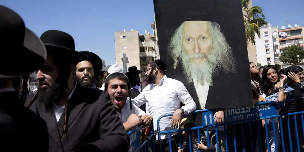 «Воскрешающего» раввина вернули под домашний арест, но спрятали