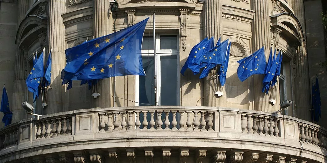 Еврокомиссара осудили за солидарность с Раиси