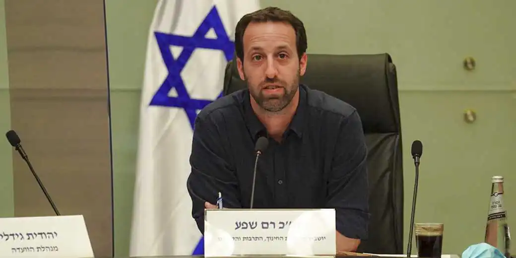 Кнессет проголосует против правительства, чтобы дети вернулись на учебу