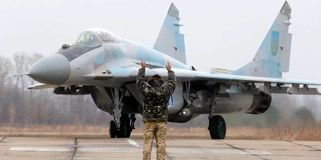 The Wall Street Journal: Байден лично запретил поставку истребителей Украине