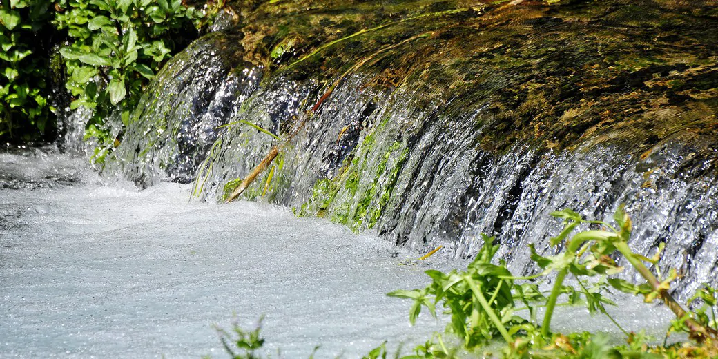 Водопады и бурные потоки на севере Израиля - видео