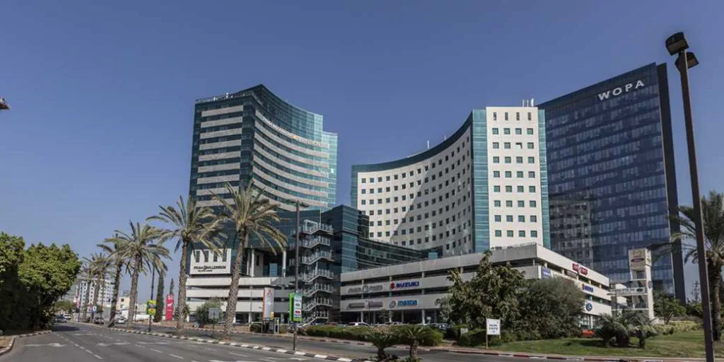 В каком городе Израиля зарабатывают больше всего?