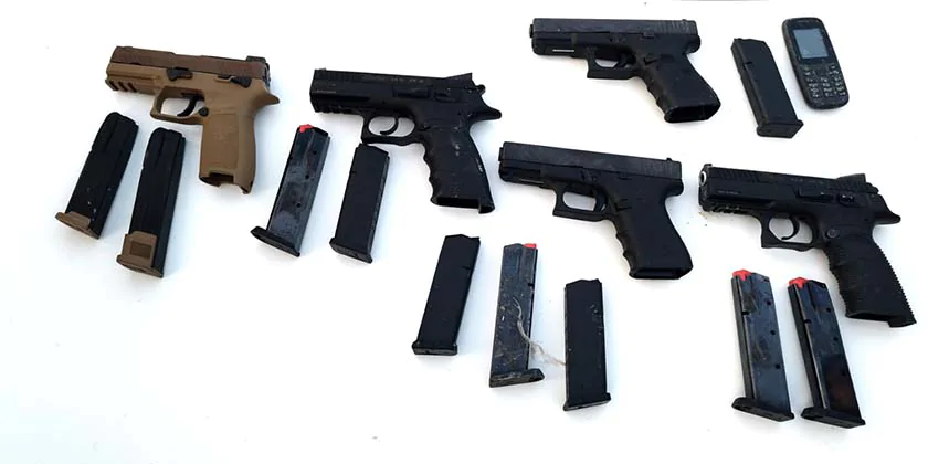 ЦАХАЛ сбил дрон с десятью пистолетами