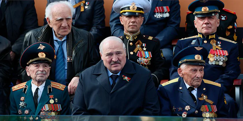 Лукашенко противоречит Путину: террористы пытались сбежать из России через Беларусь