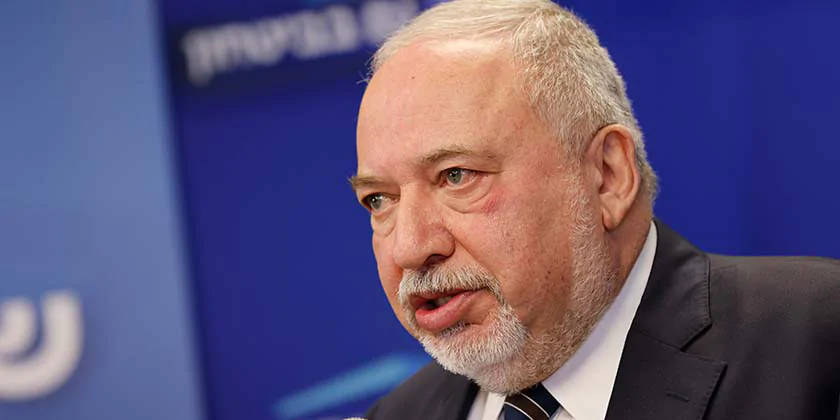 Либерман присоединился к чрезвычайному правительству