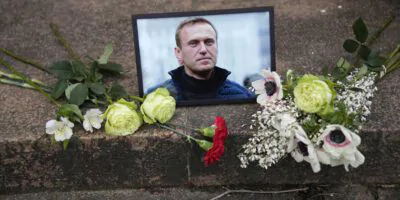Близкие Навального не могут найти катафалк для прощальной церемонии