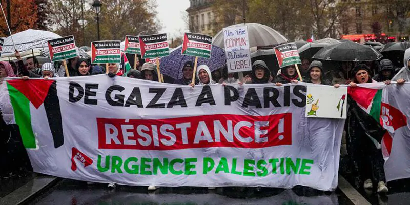 «Грязные еврейские б***и!», или Добро пожаловать в антисемитский Париж