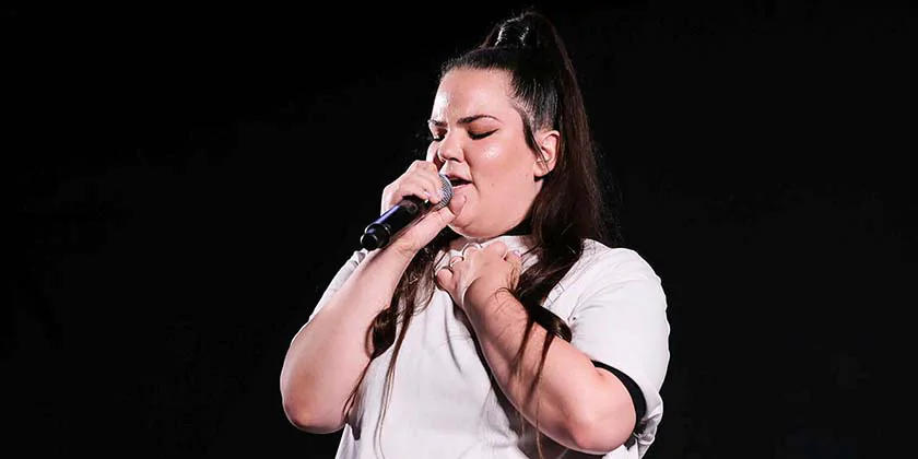 Нета Барзилай и ее версия гимна израильской жизнестойкости — Chai, культовой песни Офры Хазы