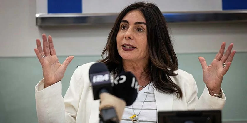 Загадочная поездка Мири Регев в Дубай: что искала министр транспорта на авиасалоне, куда израильтян не допустили