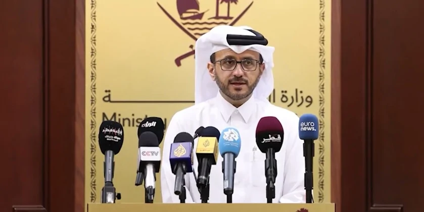 Катар: Нельзя позволить Израилю мешать второму этапу соглашения из-за двух тел